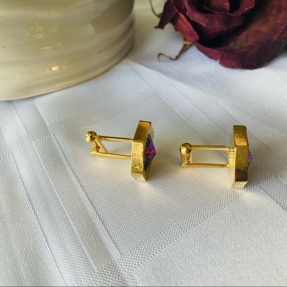 Vintage Woodsonia Hong Kong purple rivoli stone gold tone cufflinks. - Picture 6 of 8